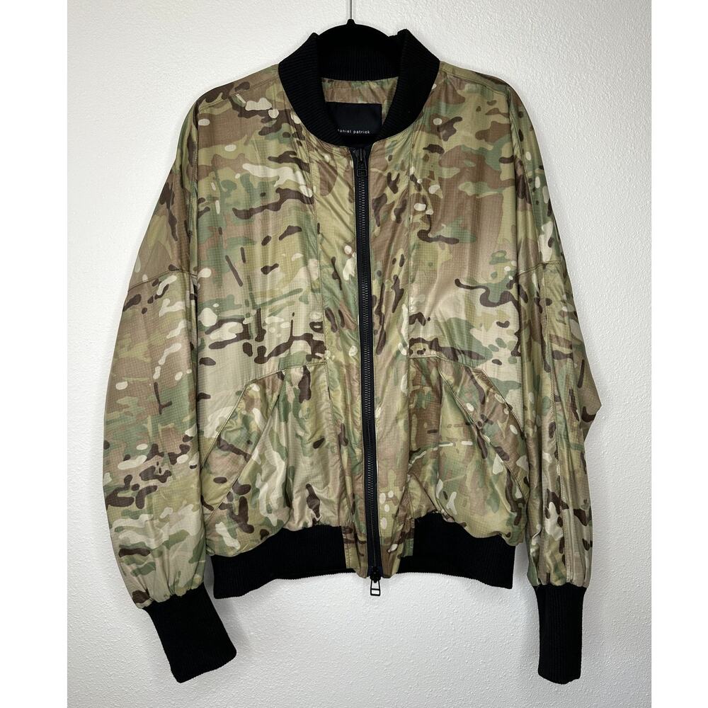 Daniel Patrick Olive Camo Front Split Zip Satin L… - image 1